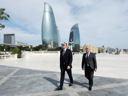 Президент Азербайджана ознакомился с Нагорным парком после реконструкции 