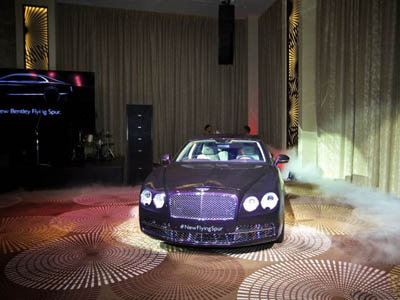 Bakıda “Bentley Flying Spur” lüks sedanı təqdim olundu 