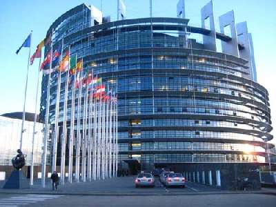 Евросоюз: «Условное освобождение Лейлы Юнус является положительным и гуманным жестом»