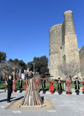 Prezident İlham Əliyev və xanımı Novruz bayramı münasibətilə ümumxalq şənliyində iştirak ediblər