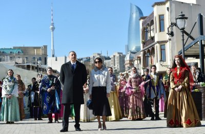 Prezident İlham Əliyev və xanımı Novruz bayramı münasibətilə ümumxalq şənliyində iştirak ediblər