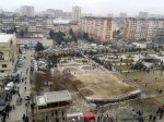 Bakıda yarımtikilidə partlayış olub, xəsarət alanların ilkin sayı açıqlanıb - 2 qadın, 1 kişi yaralanıb [Foto]